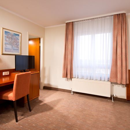 Achat Hotel Schwarzheide Lausitz Exterior photo