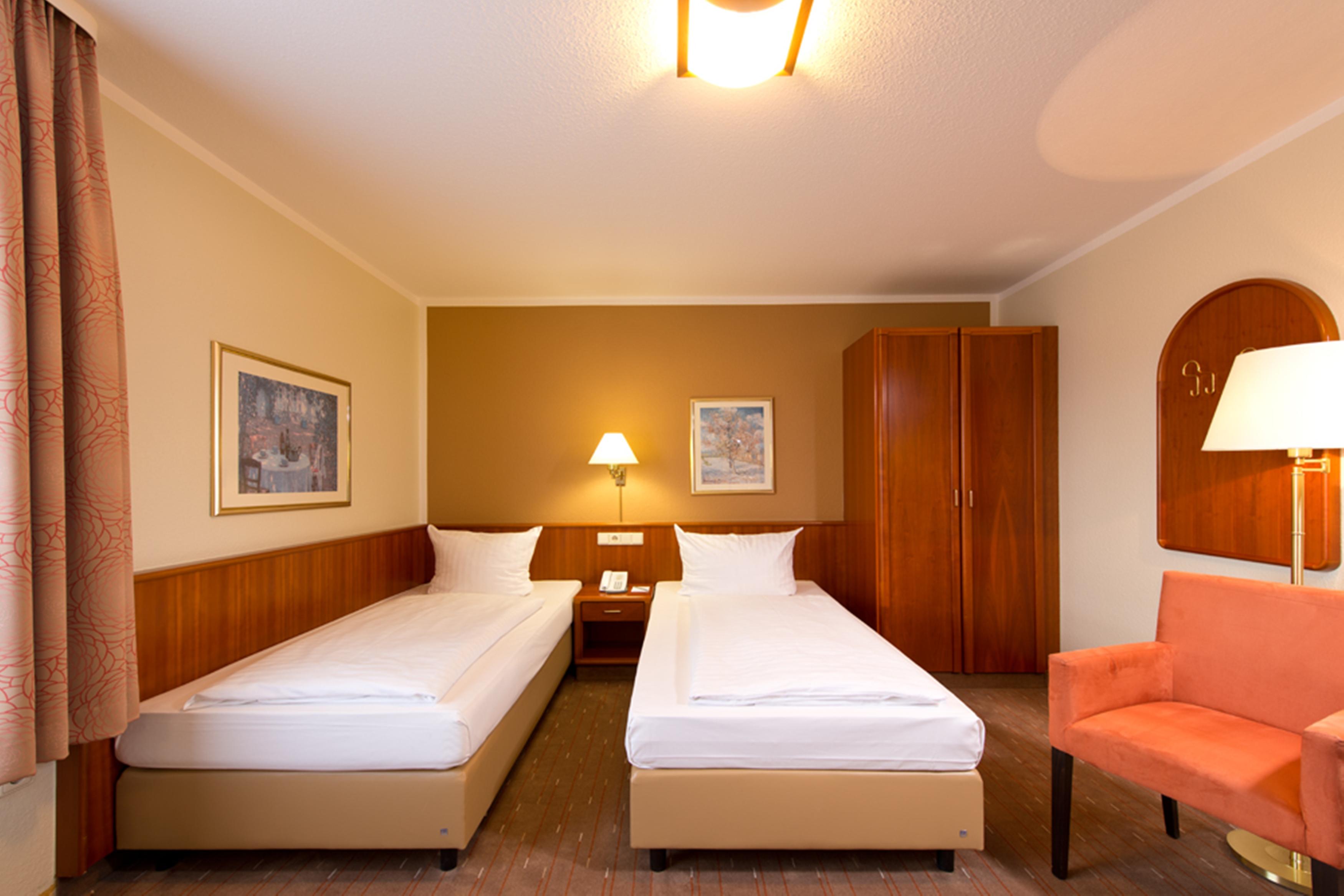 Achat Hotel Schwarzheide Lausitz Exterior photo