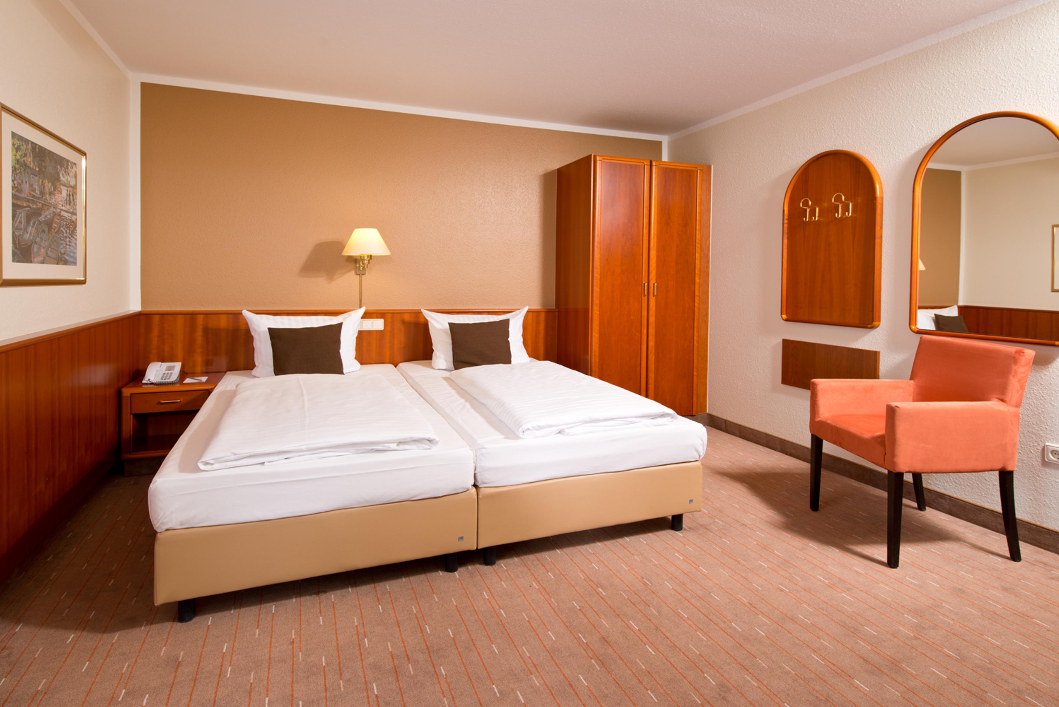 Achat Hotel Schwarzheide Lausitz Exterior photo