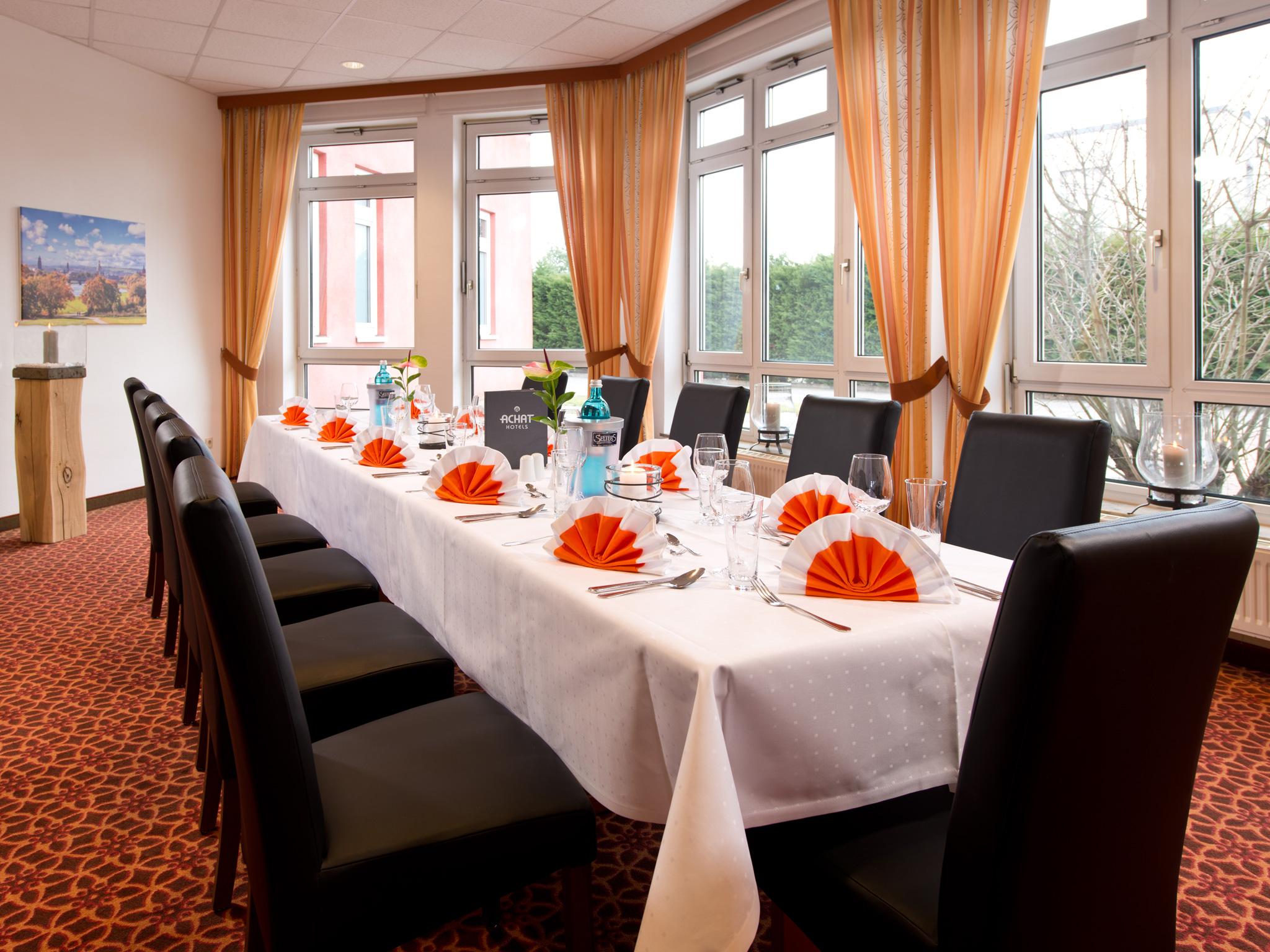 Achat Hotel Schwarzheide Lausitz Exterior photo
