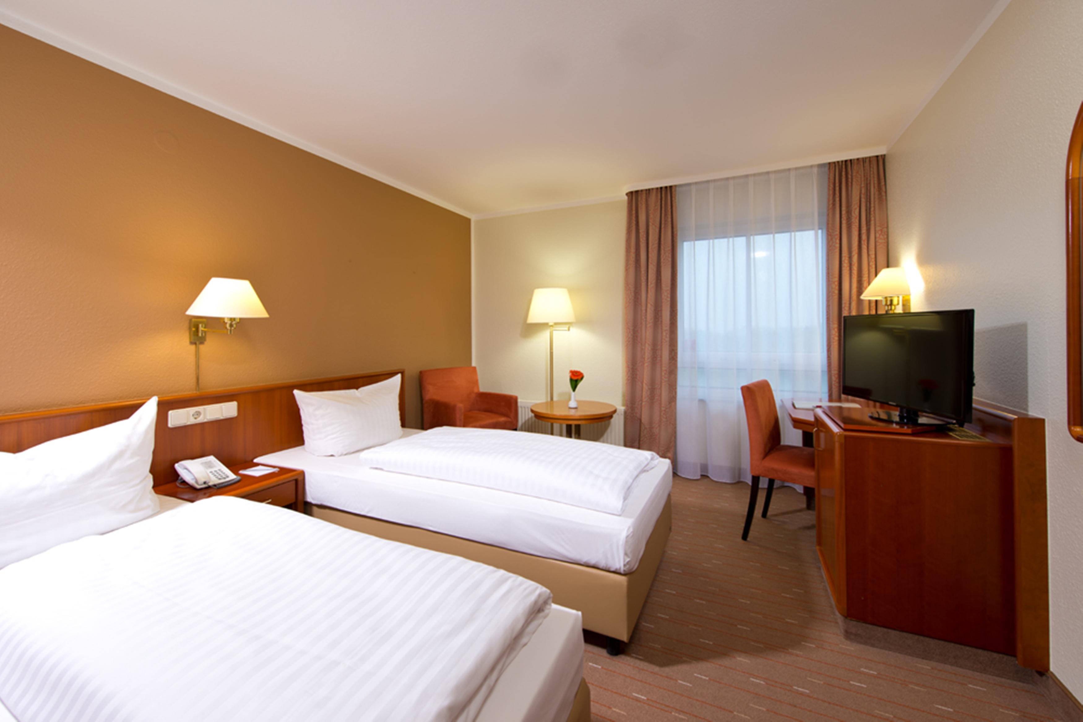 Achat Hotel Schwarzheide Lausitz Exterior photo