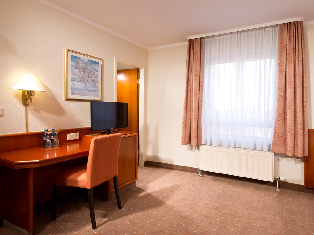 Achat Hotel Schwarzheide Lausitz Exterior photo