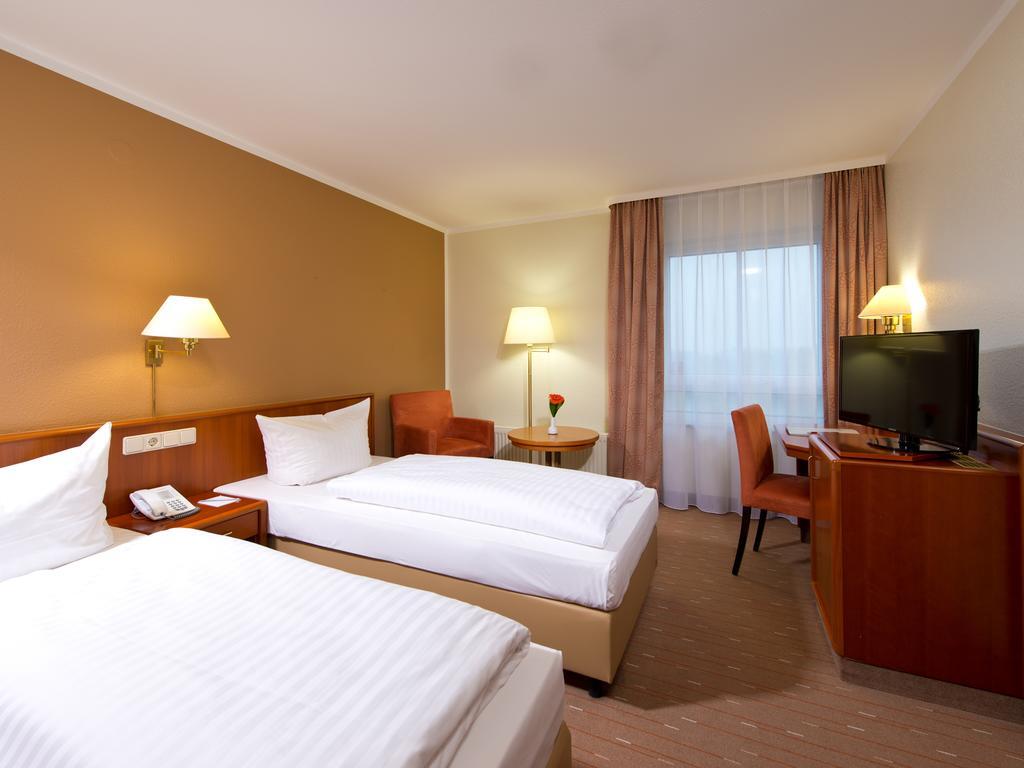 Achat Hotel Schwarzheide Lausitz Exterior photo